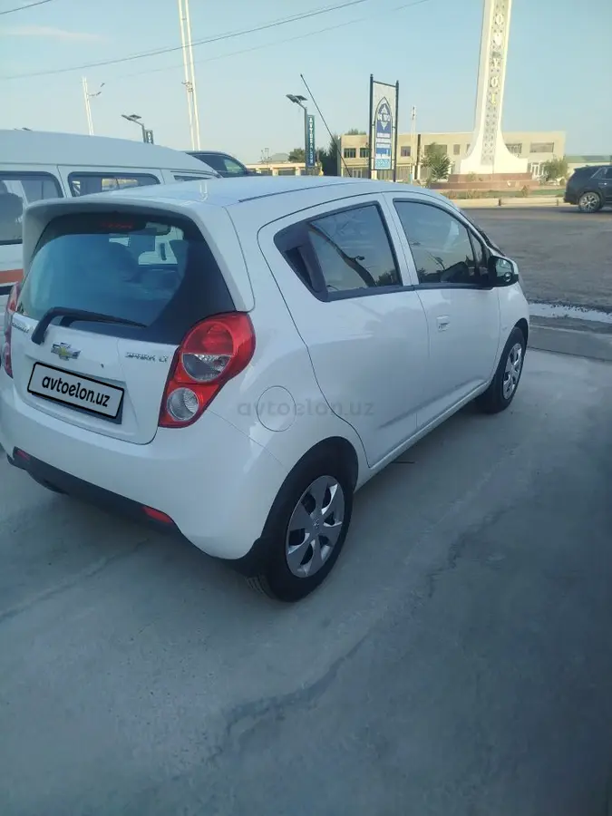 Chevrolet Spark,  3 позиция