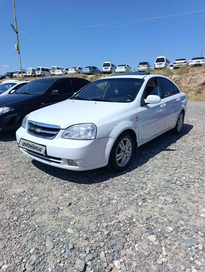 Chevrolet Lacetti,  3 позиция