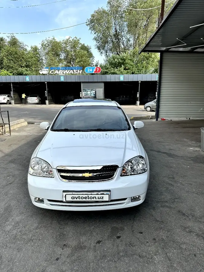 Chevrolet Lacetti,  3 позиция