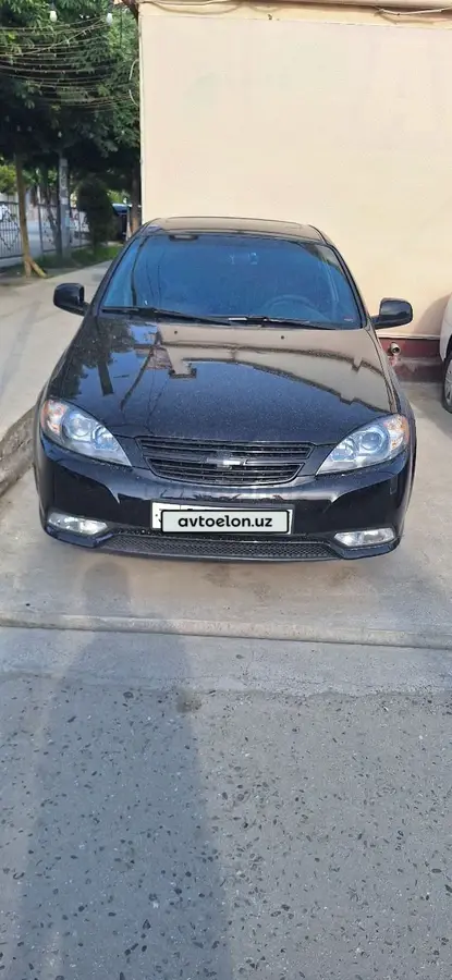 Chevrolet Gentra,  3 позиция