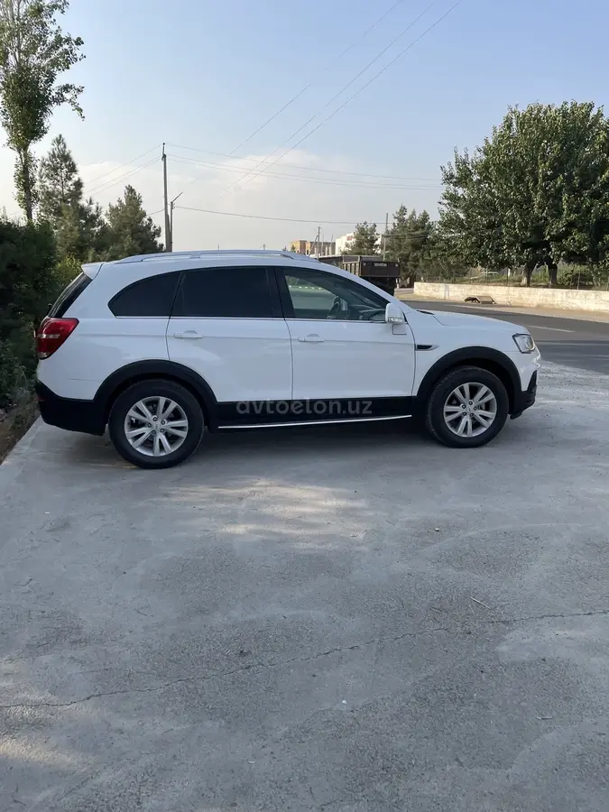 Chevrolet Captiva,  4 позиция