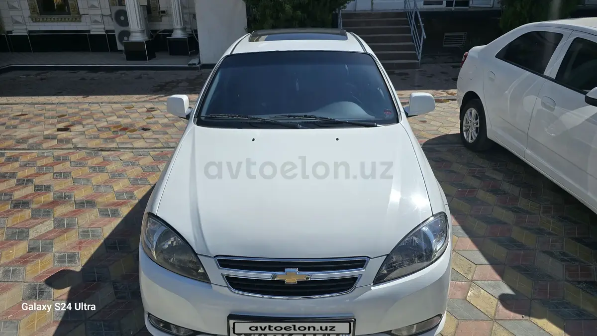 Chevrolet Gentra,  3 позиция