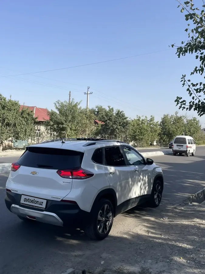 Chevrolet Tracker 2