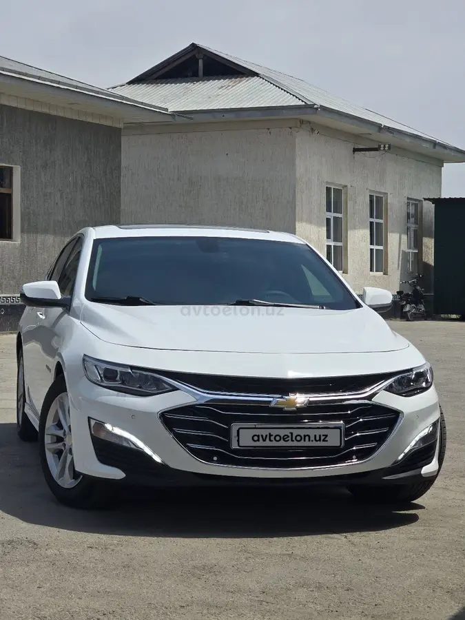Chevrolet Malibu 2