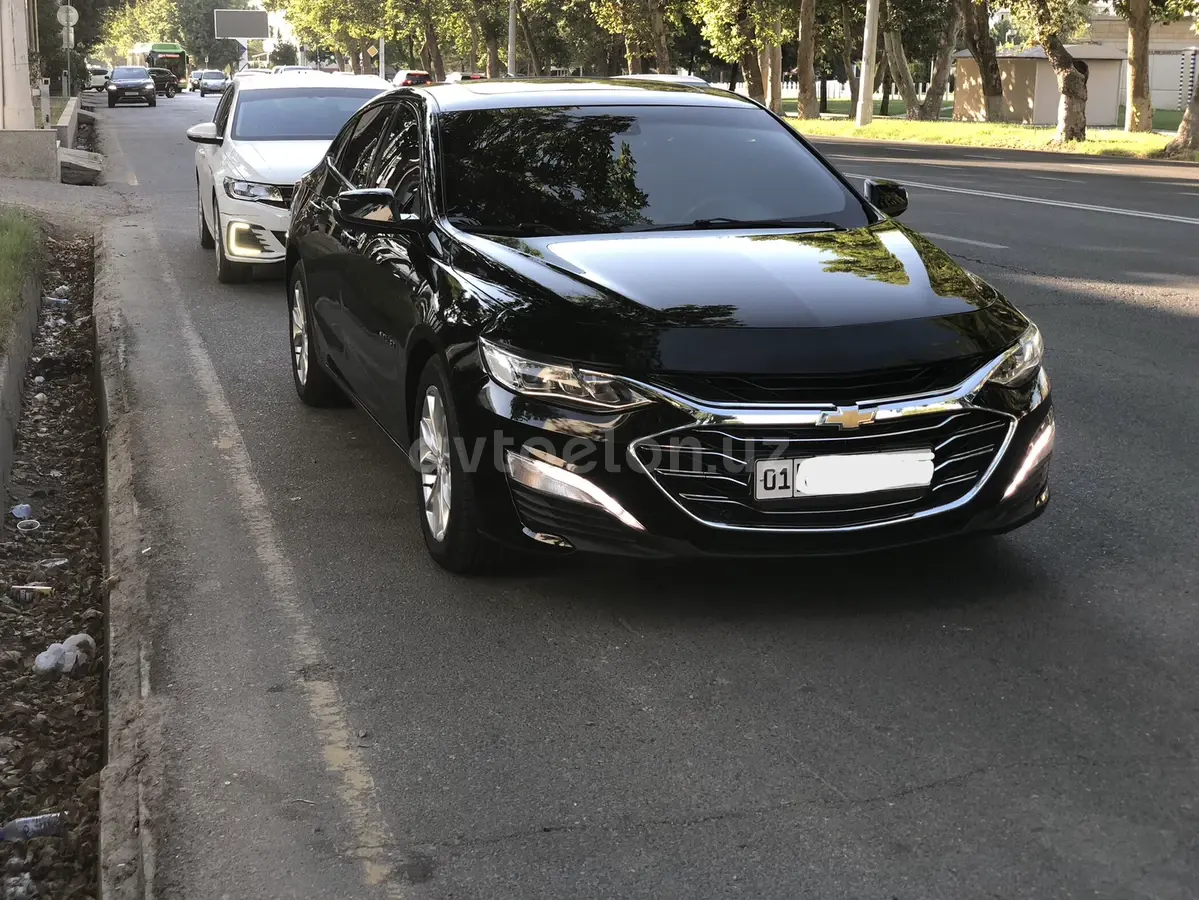 Chevrolet Malibu 2