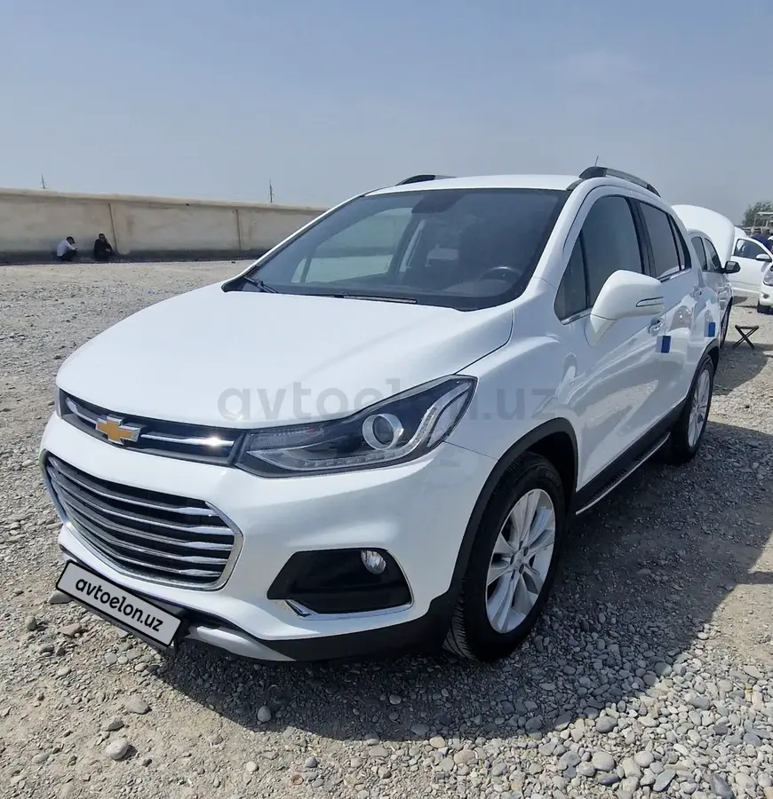 Chevrolet Tracker,  2 позиция