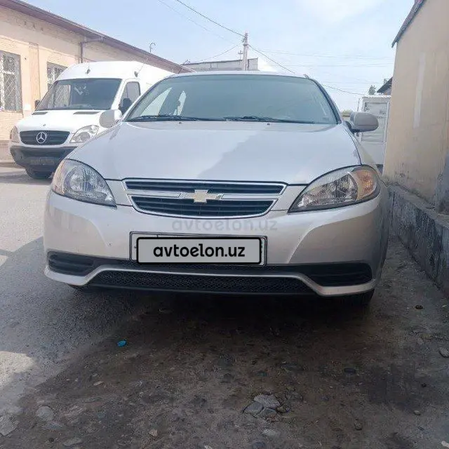 Chevrolet Gentra,  1 позиция