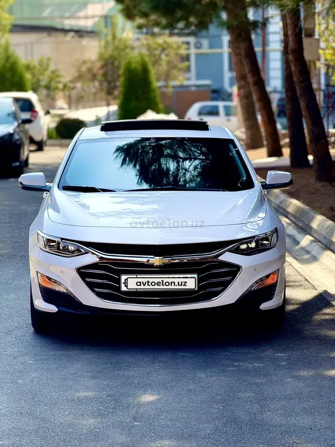 Chevrolet Malibu 2