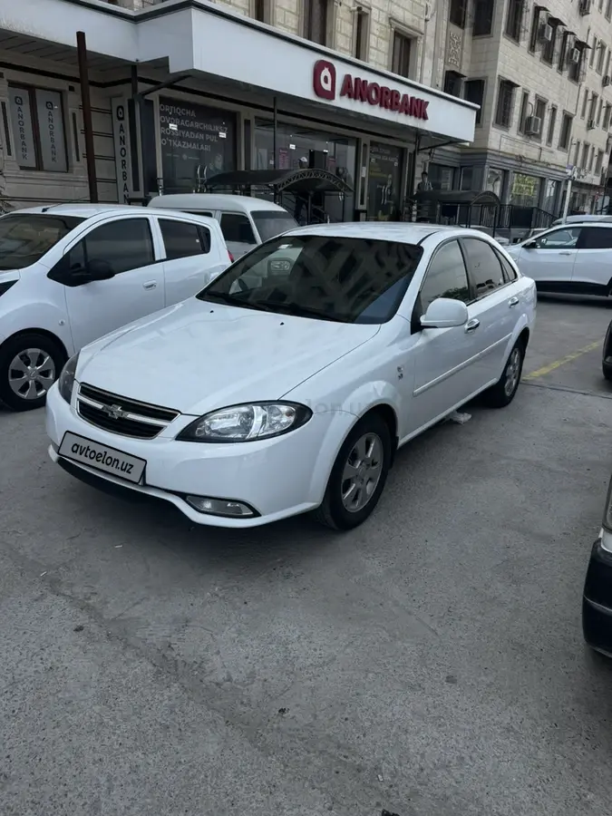 Chevrolet Gentra,  2 позиция