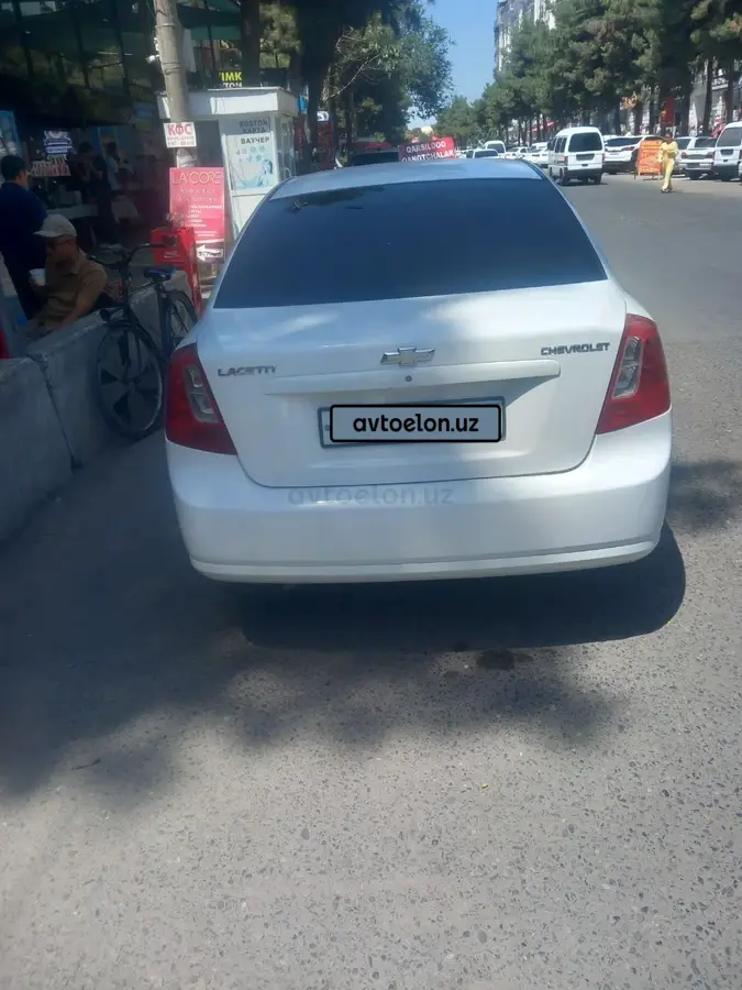 Chevrolet Gentra,  2 позиция