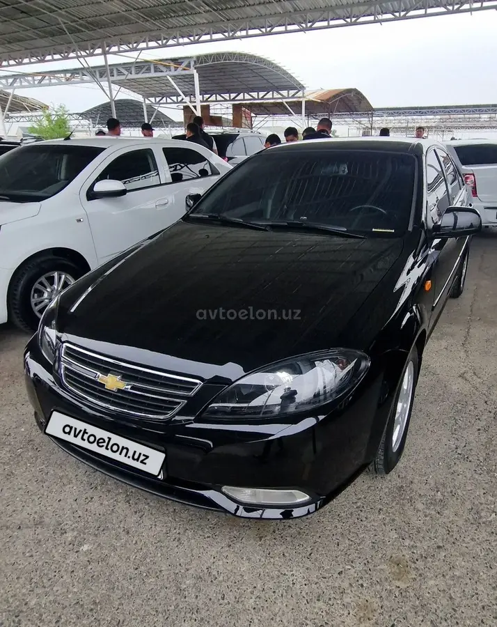 Chevrolet Gentra,  2 позиция