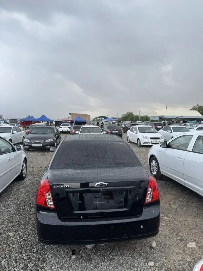 Chevrolet Gentra,  3 позиция