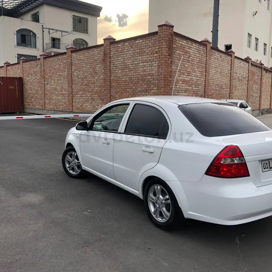 Chevrolet Nexia 3,  4 позиция