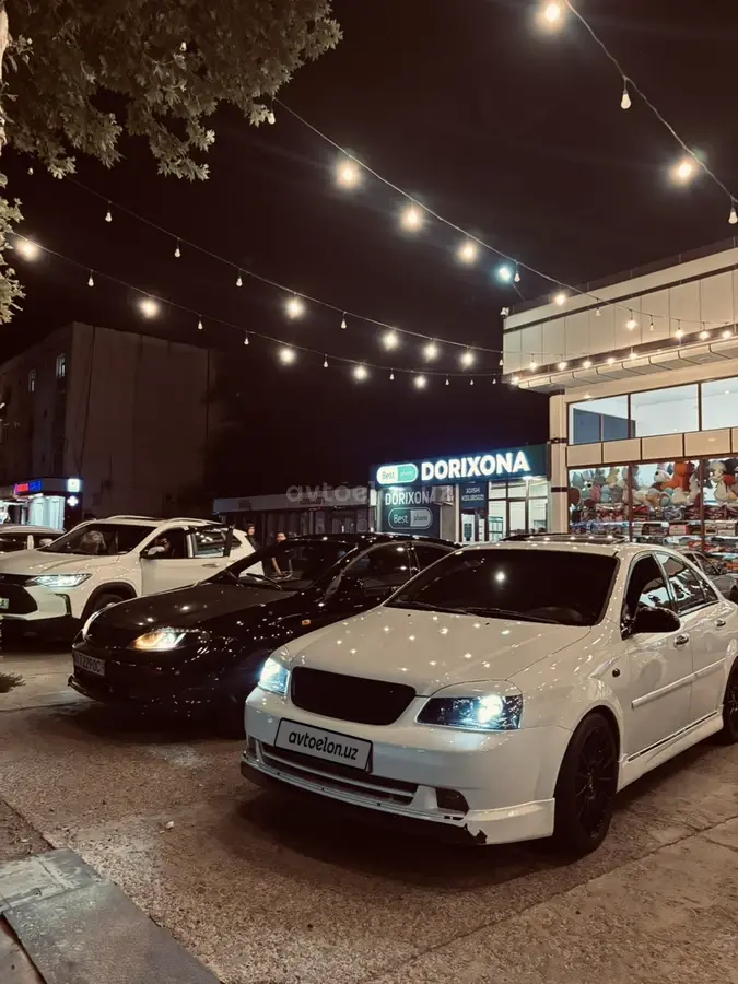 Chevrolet Lacetti,  3 позиция