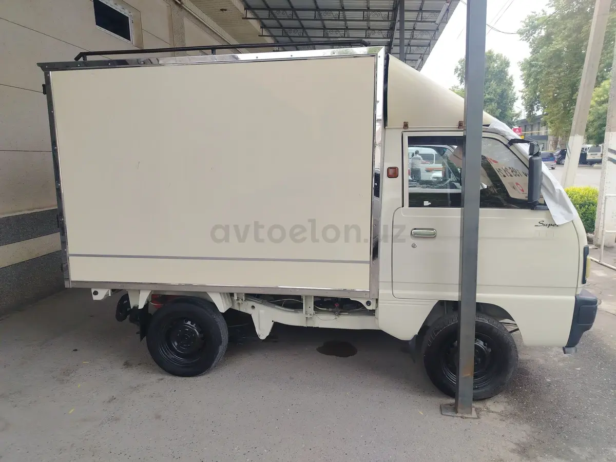 Chevrolet Labo
