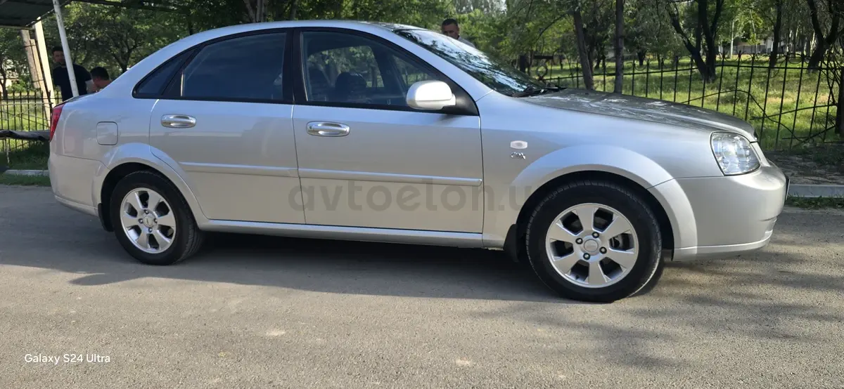 Chevrolet Lacetti,  2 позиция