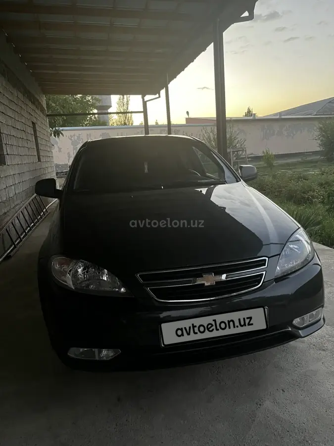 Chevrolet Gentra,  3 позиция