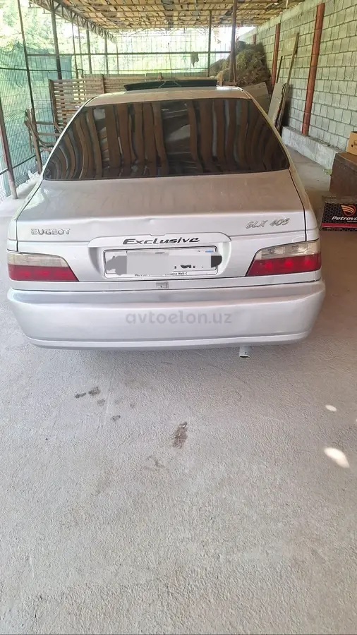 Peugeot 405