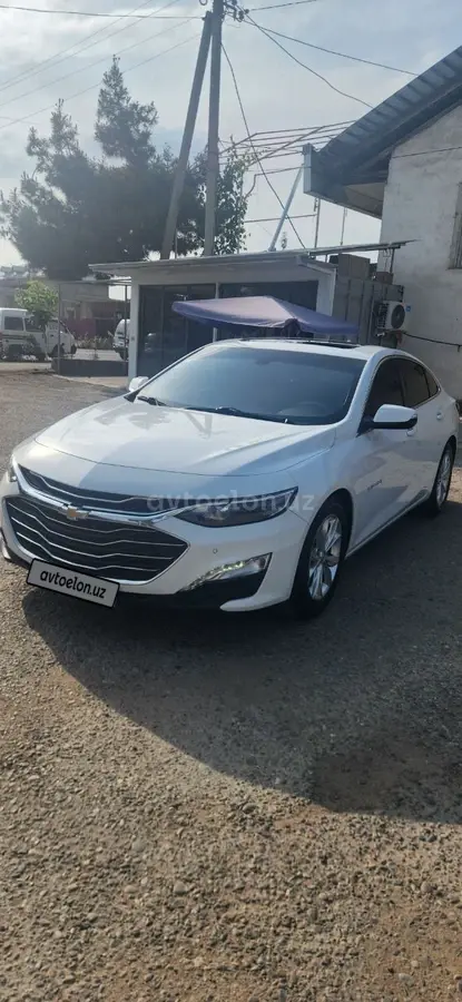 Chevrolet Malibu 2