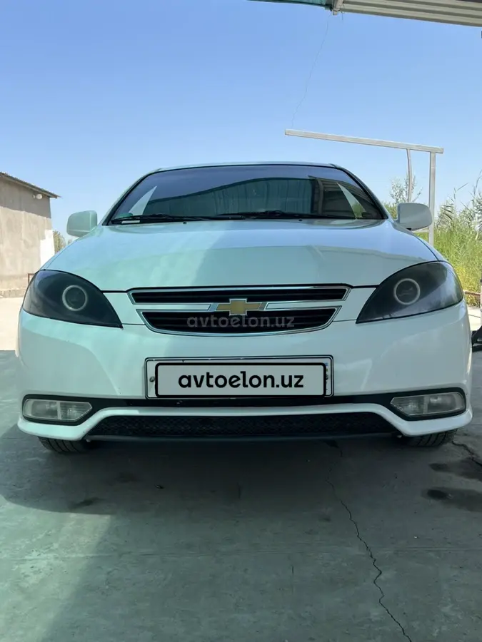 Chevrolet Gentra,  2 позиция