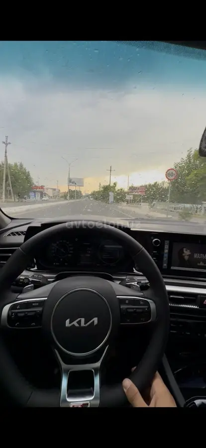 Kia K5