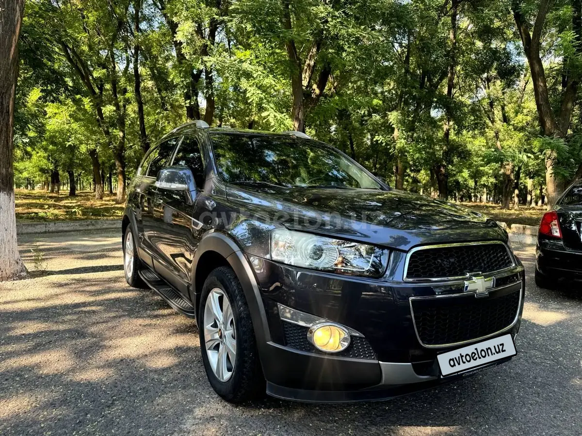 Chevrolet Captiva,  3 позиция
