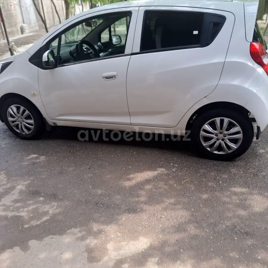 Chevrolet Spark,  3 позиция