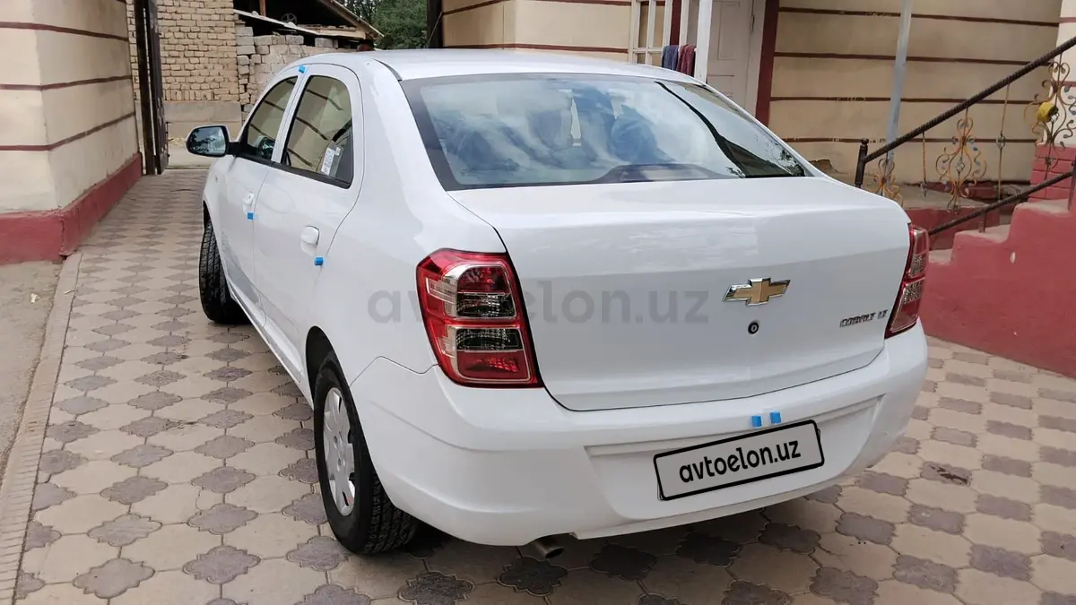 Chevrolet Cobalt,  2 позиция