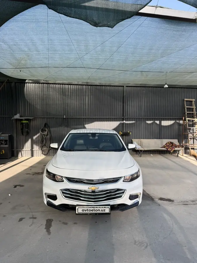 Chevrolet Malibu 2
