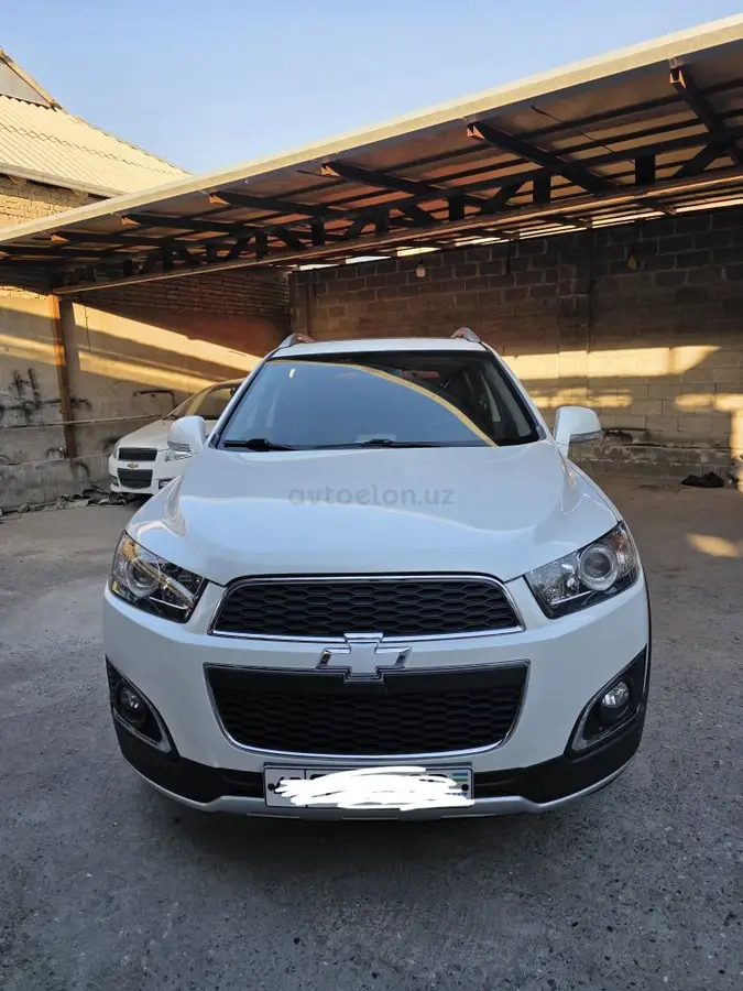 Chevrolet Captiva,  3 позиция