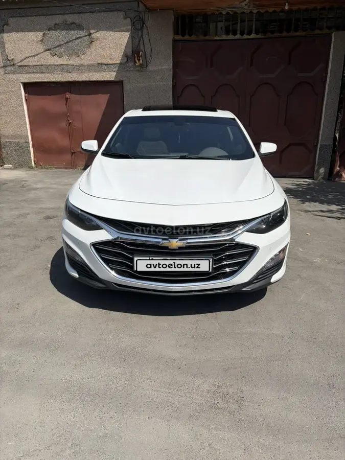 Chevrolet Malibu 2