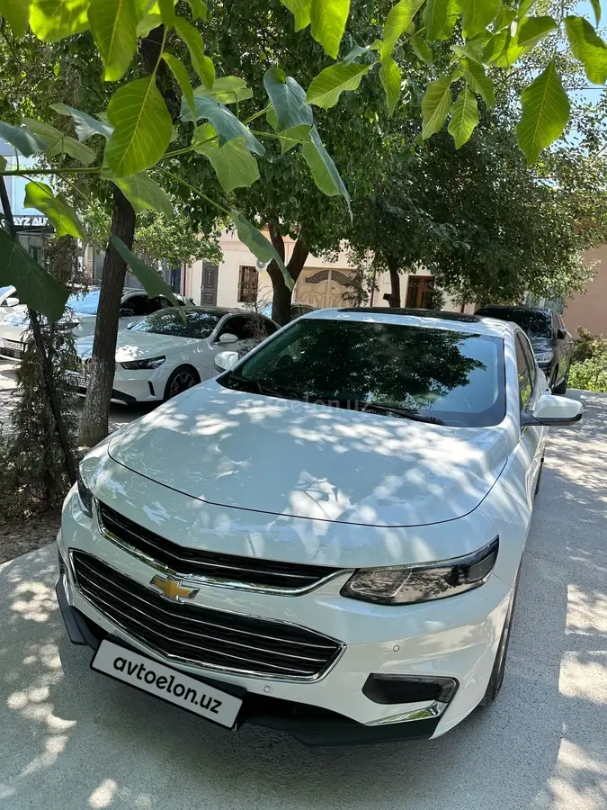 Chevrolet Malibu 2