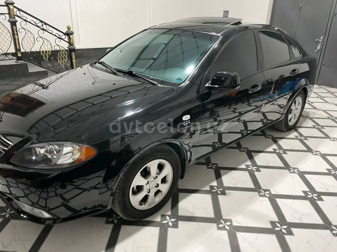 Chevrolet Gentra,  3 позиция