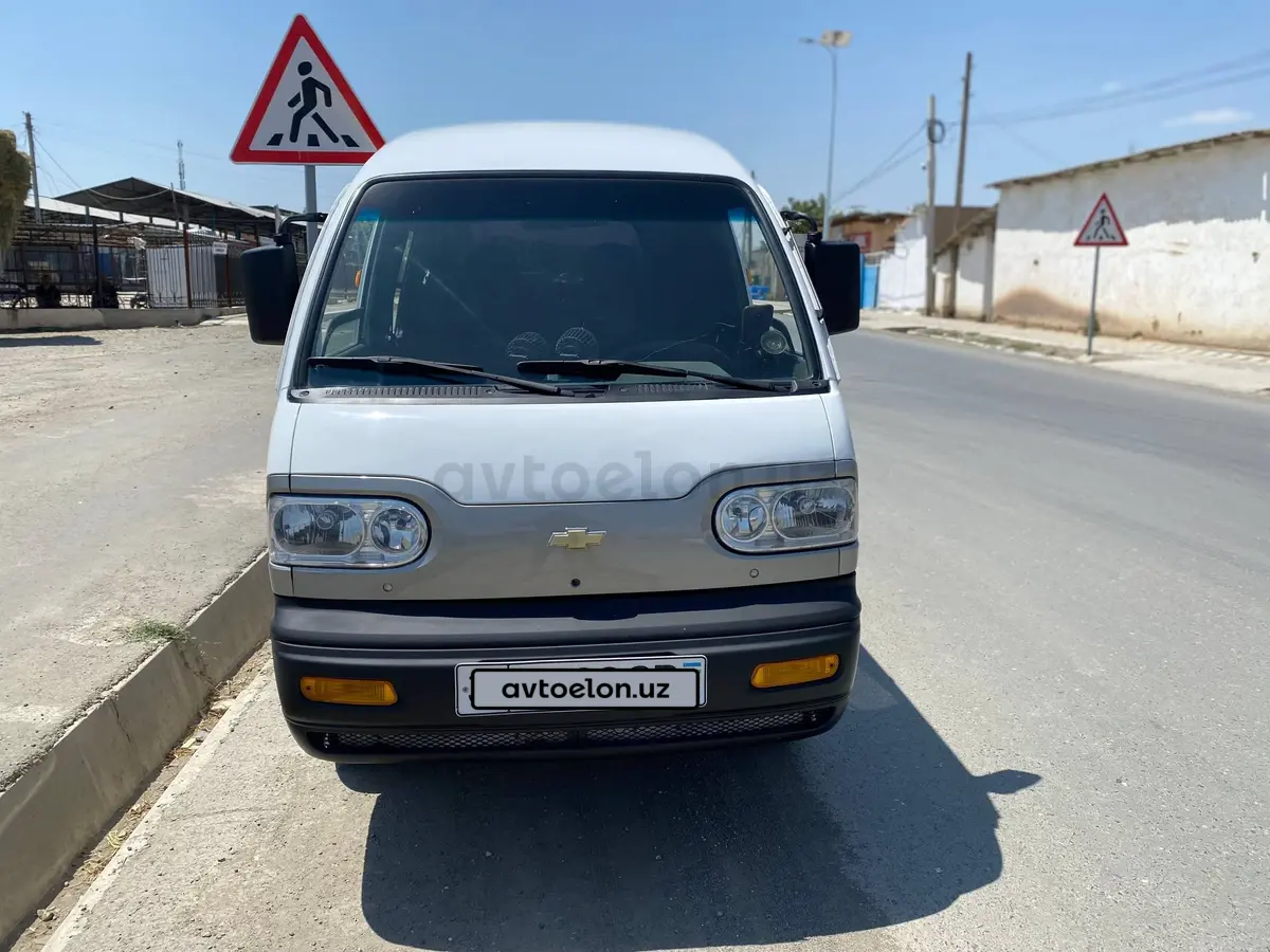 Chevrolet Damas