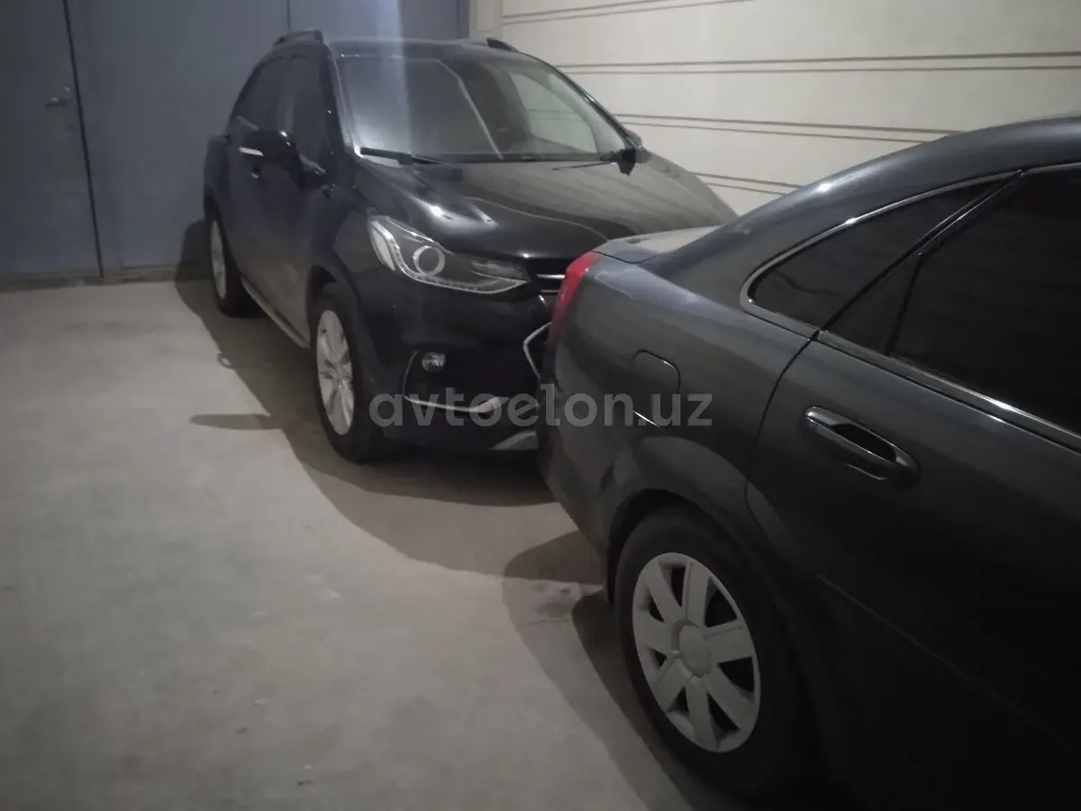 Chevrolet Tracker,  3 позиция