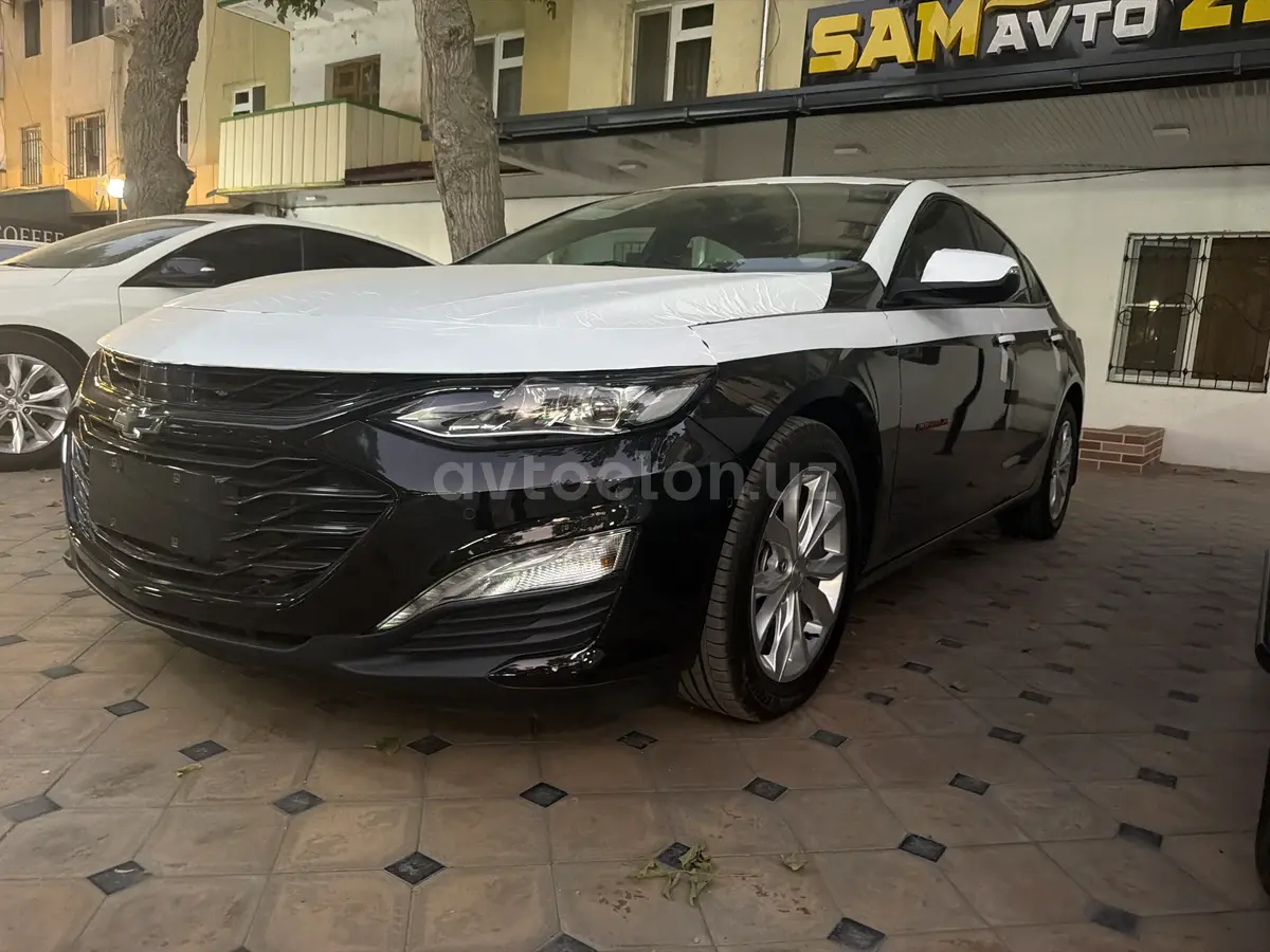 Chevrolet Malibu 2