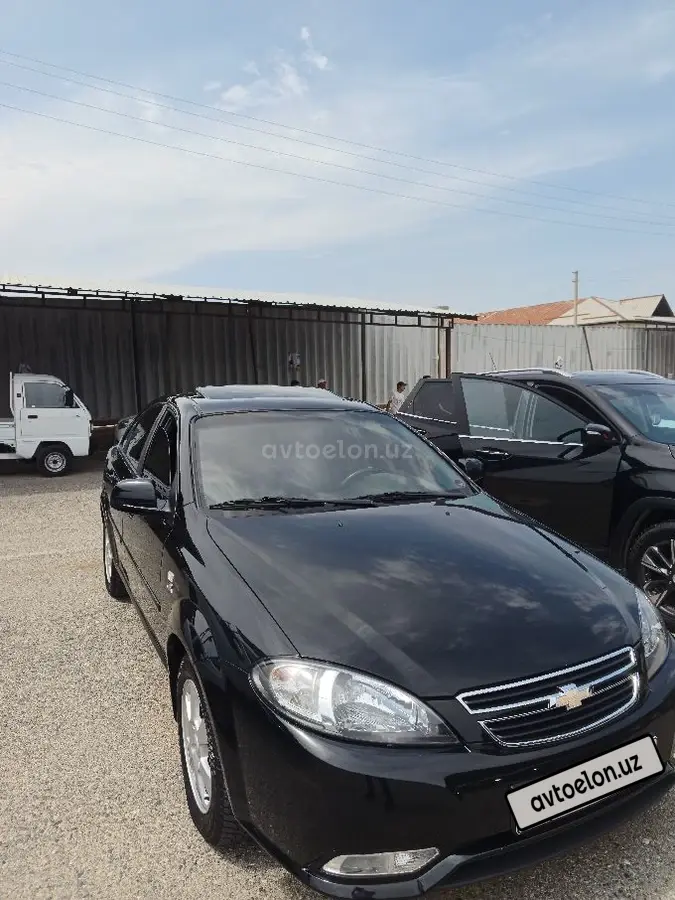 Chevrolet Gentra,  3 позиция
