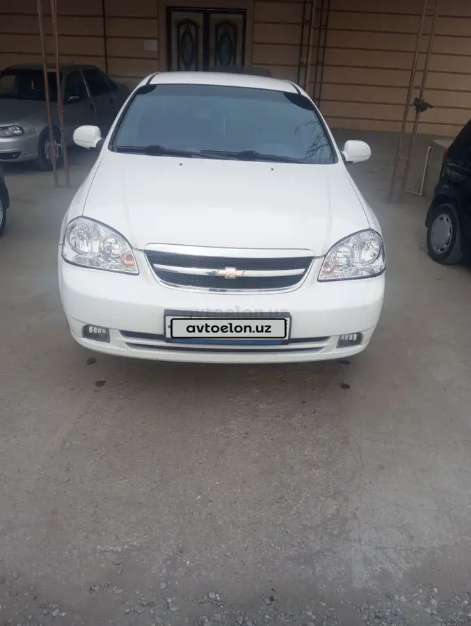 Chevrolet Lacetti,  3 позиция