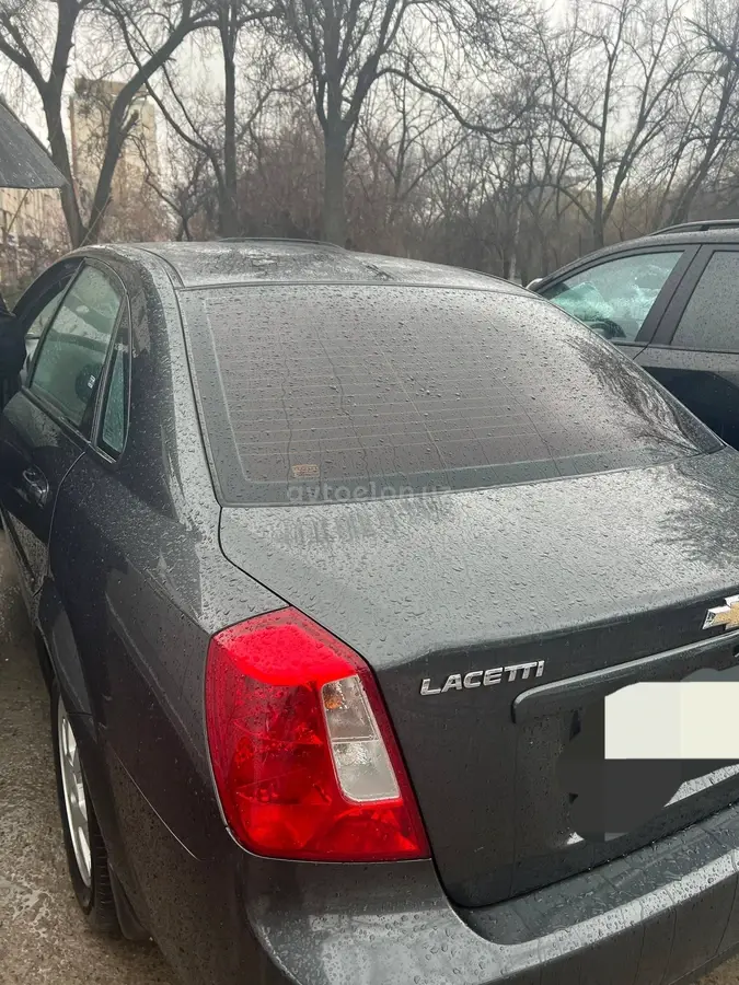 Chevrolet Gentra,  3 позиция