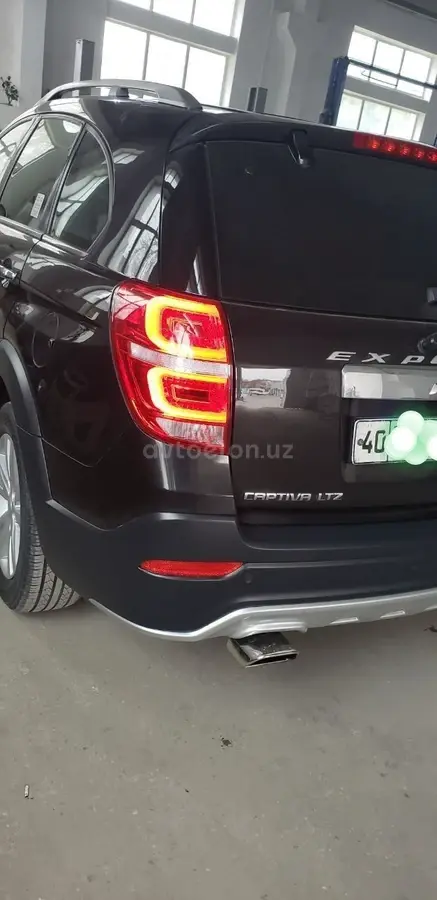 Chevrolet Captiva,  3 позиция