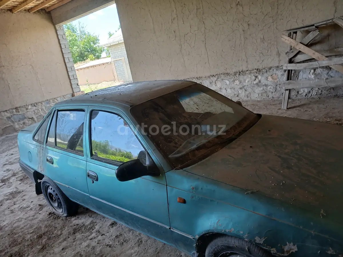 Daewoo Nexia