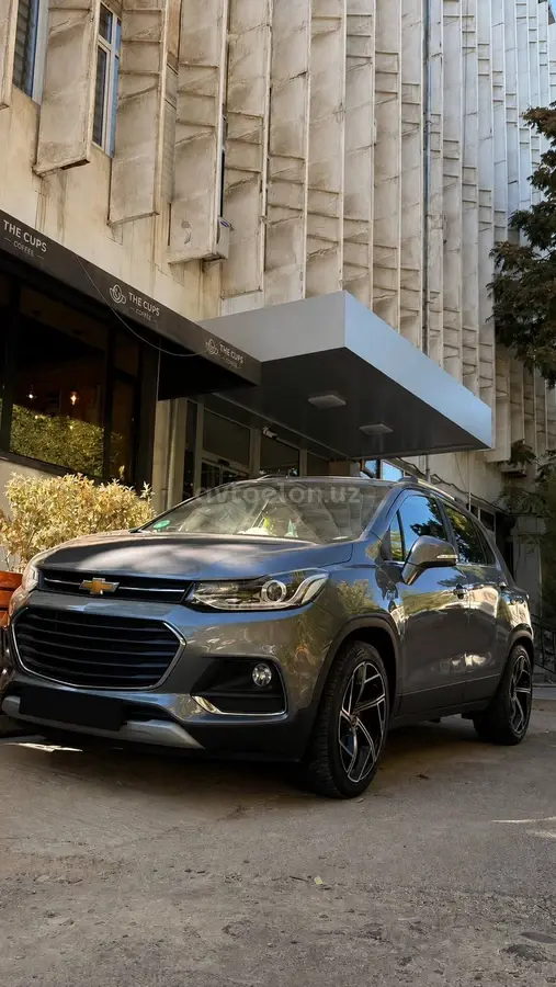 Chevrolet Tracker,  3 позиция