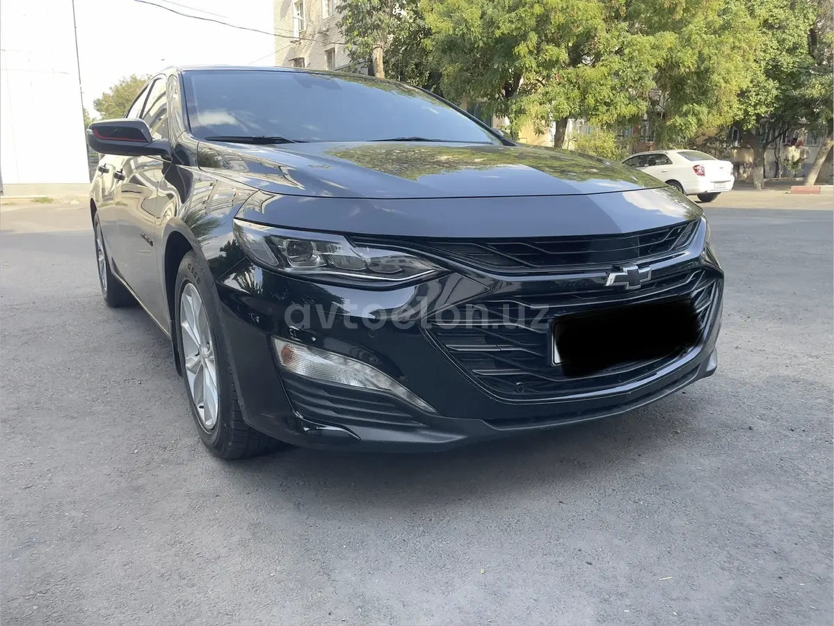 Chevrolet Malibu 2