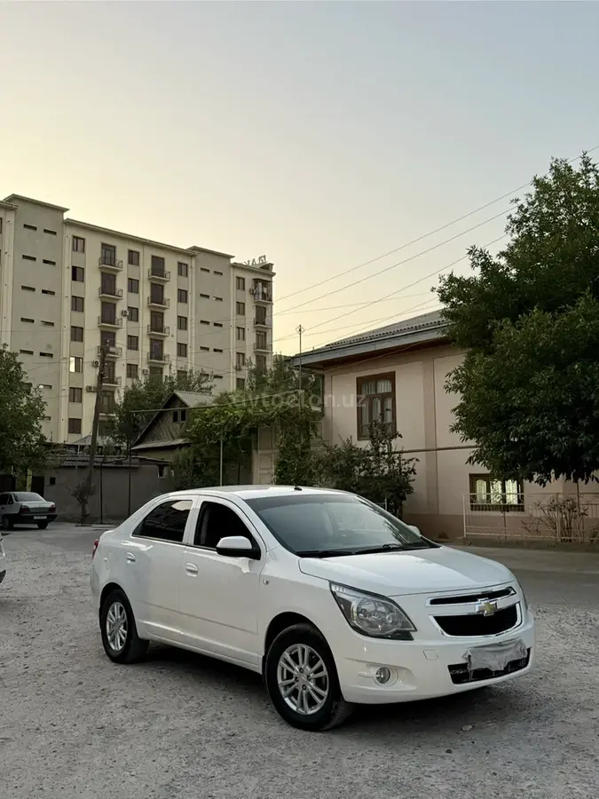 Chevrolet Cobalt,  2 позиция