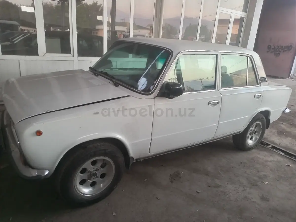 ВАЗ (Lada) 21011