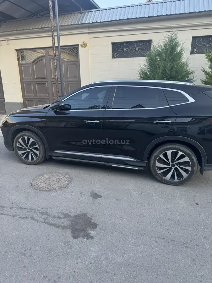 BYD Song Plus DM-i Champion