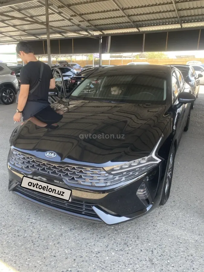 Kia K5
