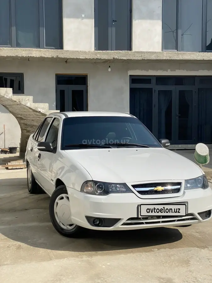 Chevrolet Nexia 2,  4 позиция DOHC