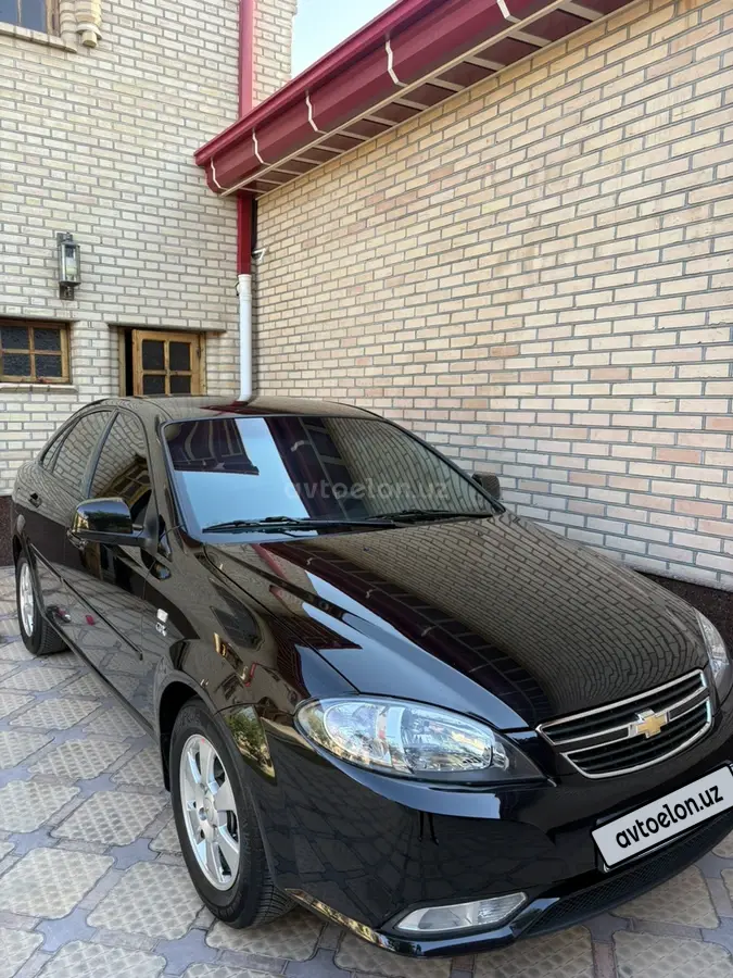 Chevrolet Gentra,  3 позиция