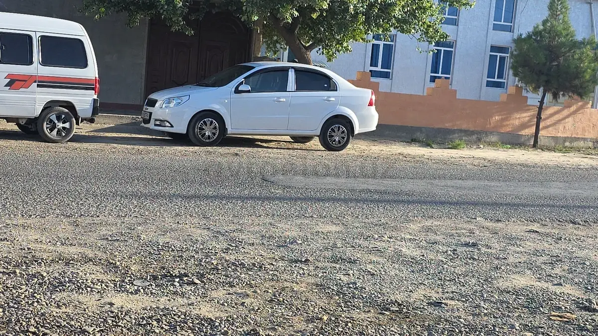Chevrolet Nexia 3,  2 позиция